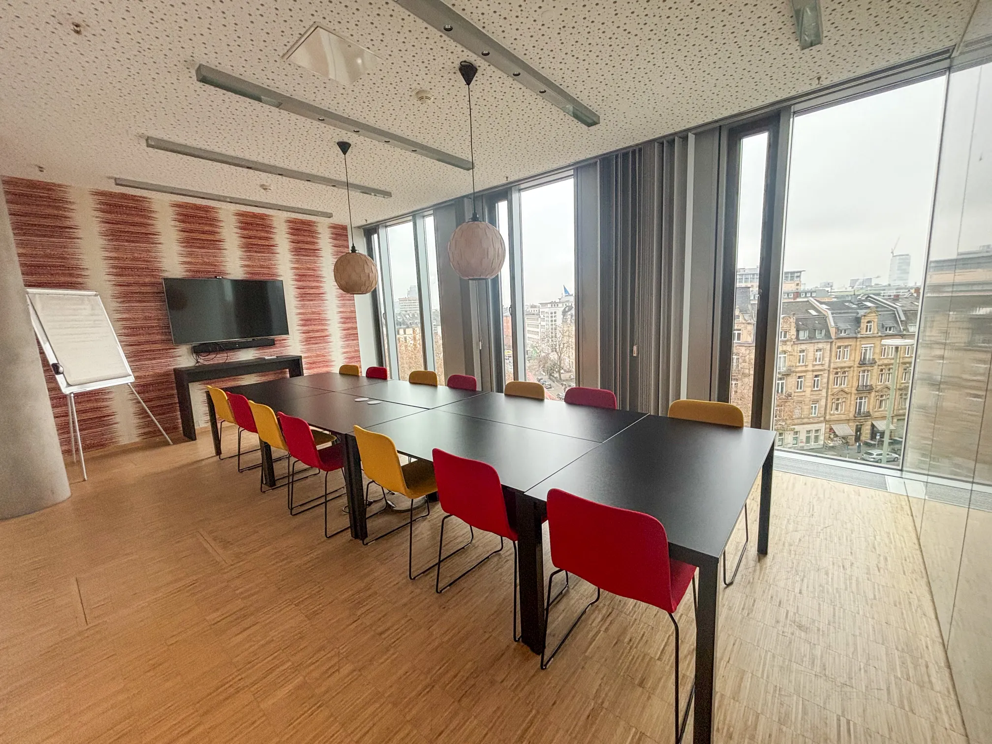 Premium workspace at Tribes Frankfurt Baseler
